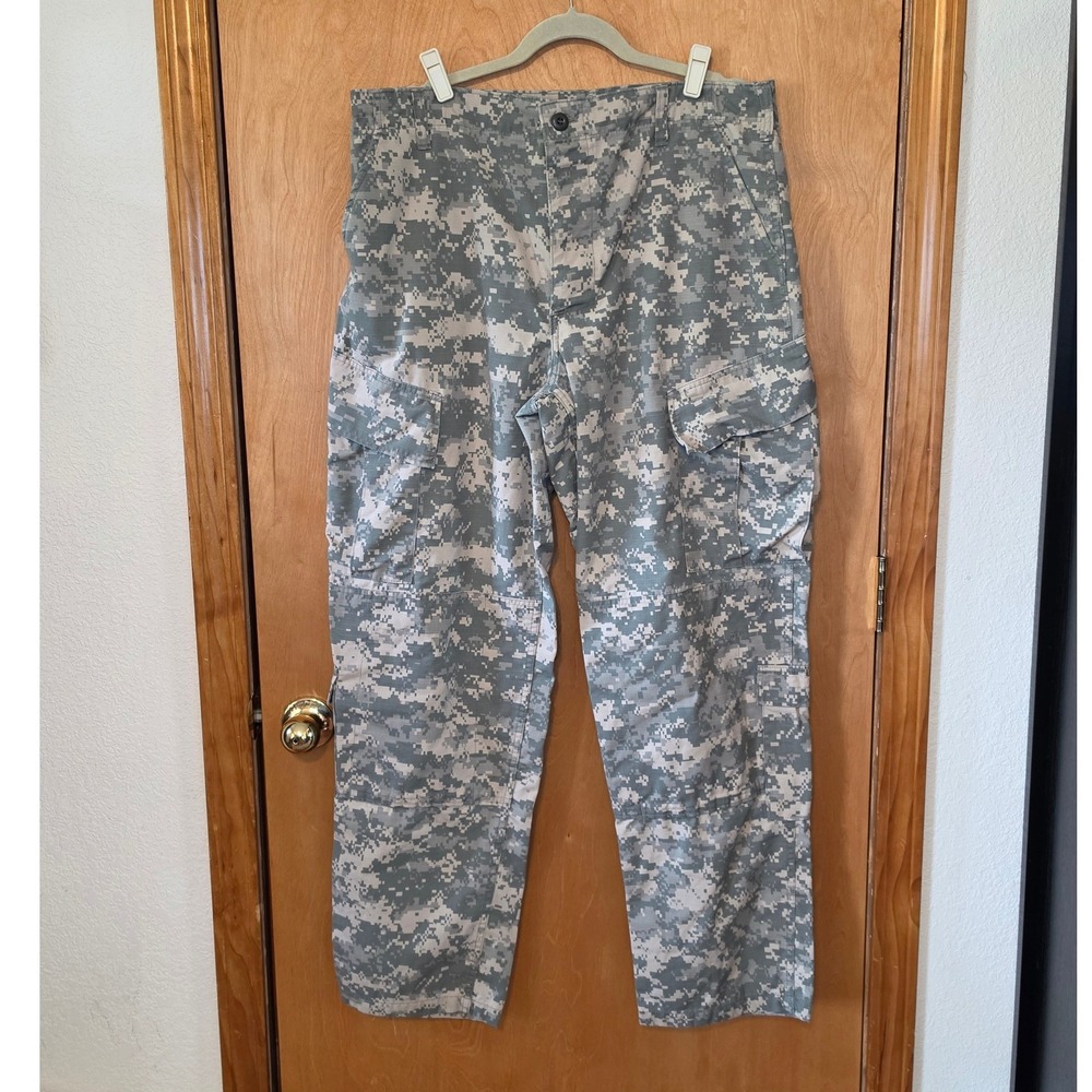 US Military ACU Digital Camo Cargo Pants Large Regular Insect Guard Ripstop